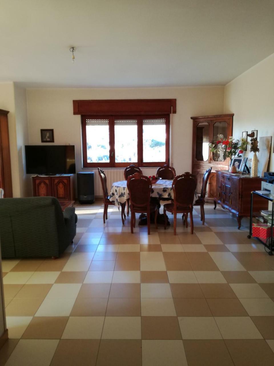 Appartamento In Villa Virginia Fino A 10 Ospiti Mondragone Exterior photo